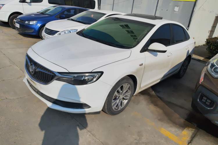 Used Buick GT 2018 18T Automatic Elite Model