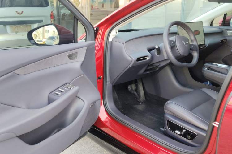 Used Hongqi Tiangong 05 2025 550 Smart Selection
