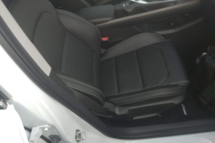 Used Geometry C 2022 Blueberry C400
