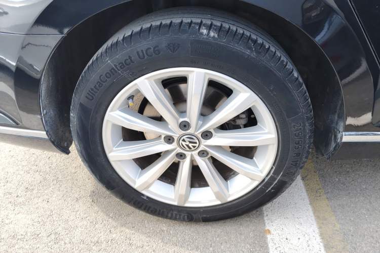 Used Volkswagen Magotan 2018 330TSI DSG Advanced Model
