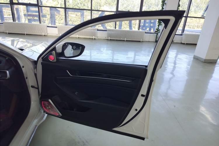 Used Honda Accord 2018 260TURBO Elite Edition China VI
