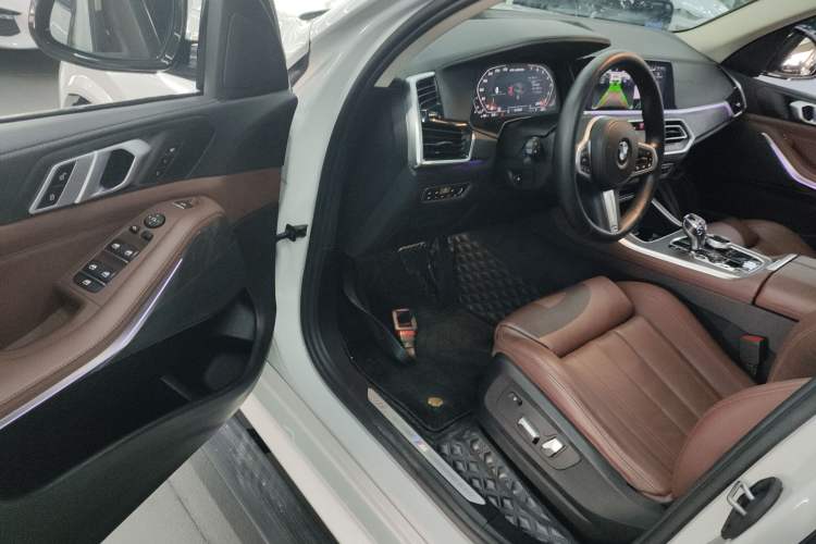 Used BMW X5 2019 xDrive40i M Sport Package
