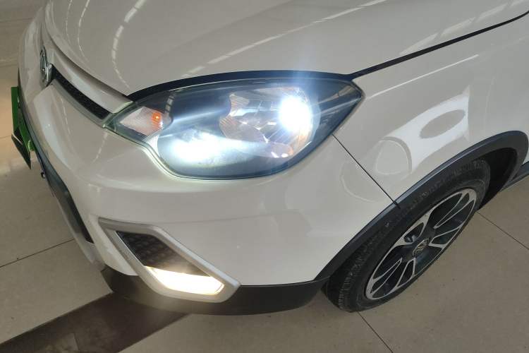 Used MG 3SW 2015 1.5L AMT Elite Model