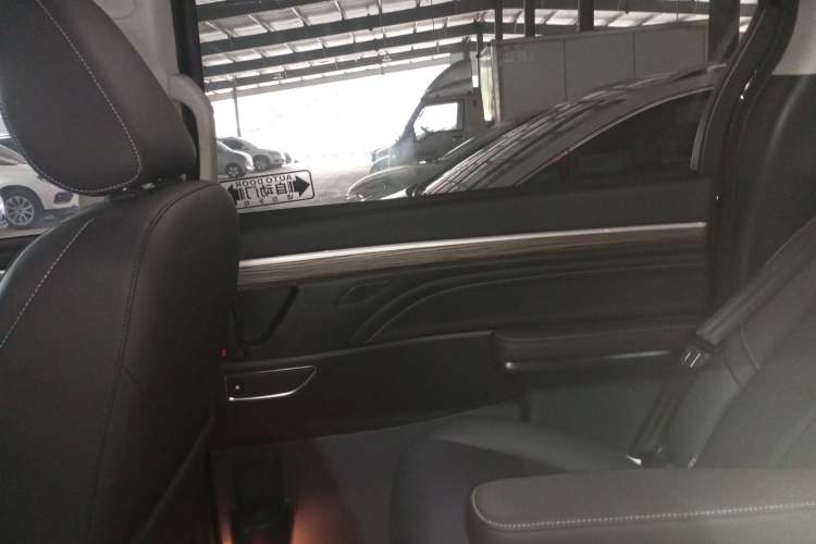 Used GAC Trumpchi M8 2024 Lingxiu Series 390T Deluxe Edition
