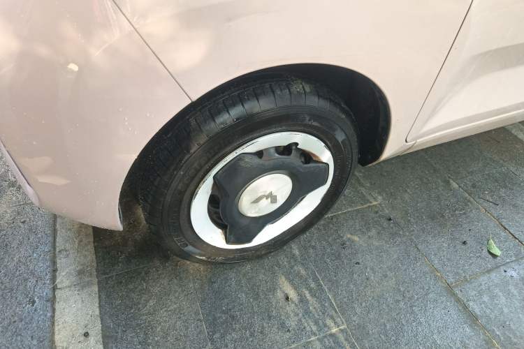 Used Wuling Hongguang MINIEV 2021 Macaron Fashion Edition Lithium-Ion Battery
