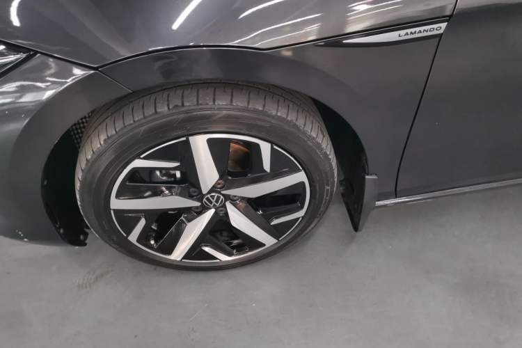 Used Volkswagen Lamando 2022 Lavida L 280TSI DSG Cool & Spicy Edition