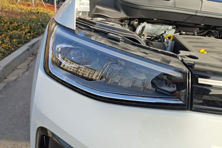 Used Volkswagen Tharu 2025 New Sharp 1.5L Ambitious Edition