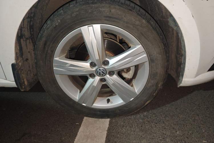 Used Volkswagen Lavida 2017 1.6L Automatic Fashion Edition
