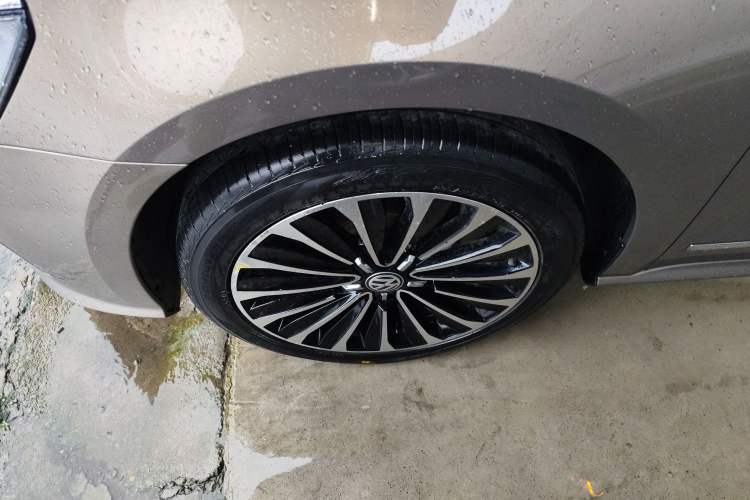 Used Volkswagen Passat 2017 330TSI DSG Prestige Edition
