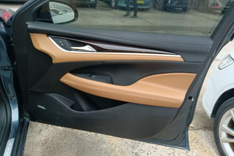 Used Buick LaCrosse 2019 28T Prestige Model
