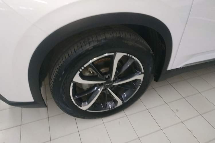 Used Dongfeng Aeolus Mage 2023 DH-i 1.5T Luxury Edition