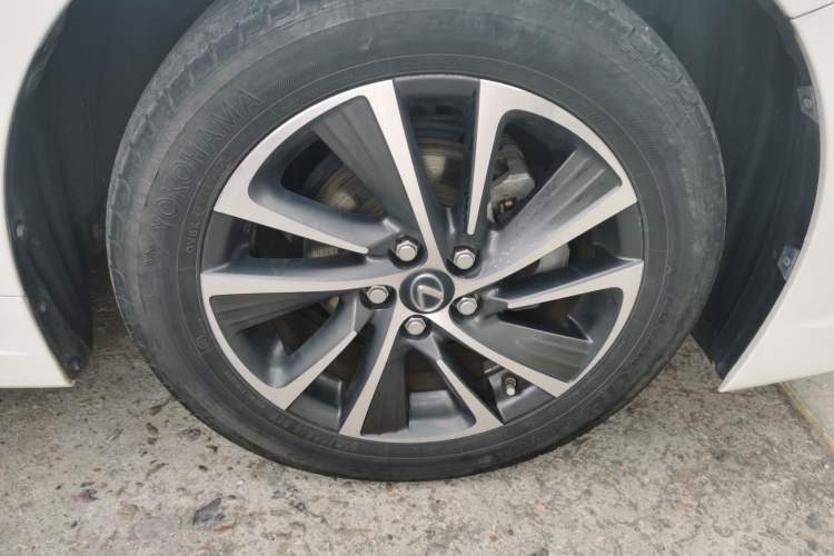 Used Lexus CT 2017 CT200h Elite Edition Solid Color China V Standard
