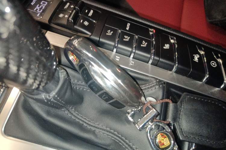 Used Porsche Macan 2020 Macan 2.0T