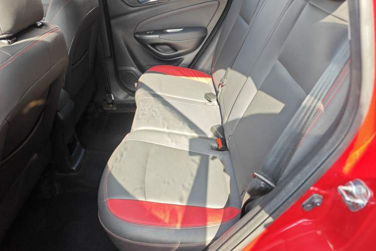 Used Changan CS15 2016 1.5L Manual Fashion Edition
