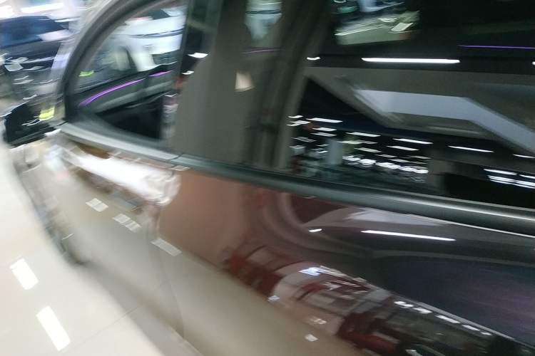 Used Tesla Model Y 2025 Rear-Wheel-Drive Version
