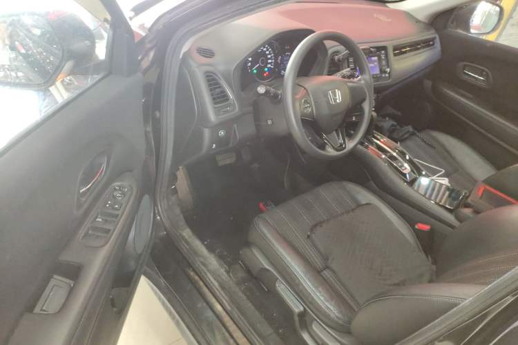 Used Honda Vezel 2017 1.8L CVT Front-Wheel Drive Pioneer Edition