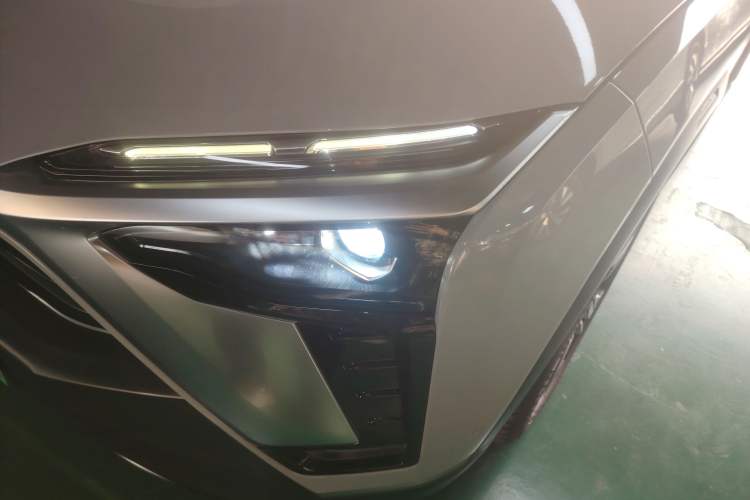 Used Nio ES8 2020 580 km Signature Edition 7-Seater Version
