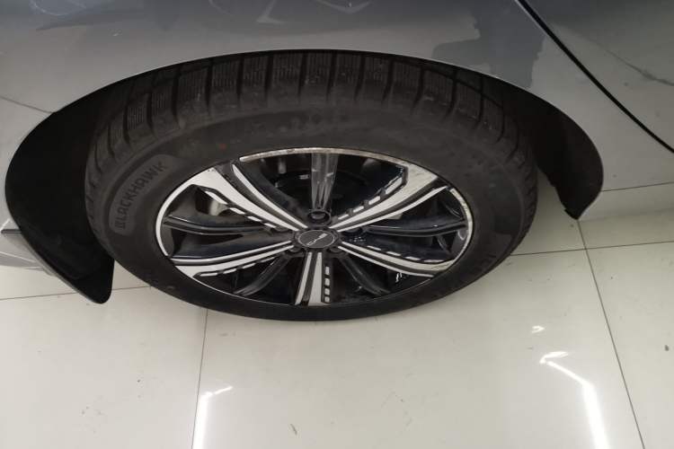 Used BYD Destroyer 05 2024 Honor Edition DM-i 120KM Luxury Model
