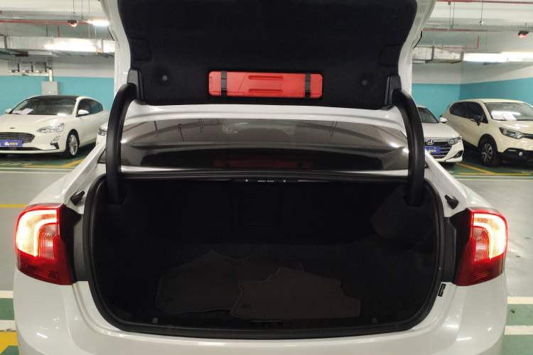 Used Volvo S60 2019 S60L Facelift T5 Intelligent Advanced Edition
