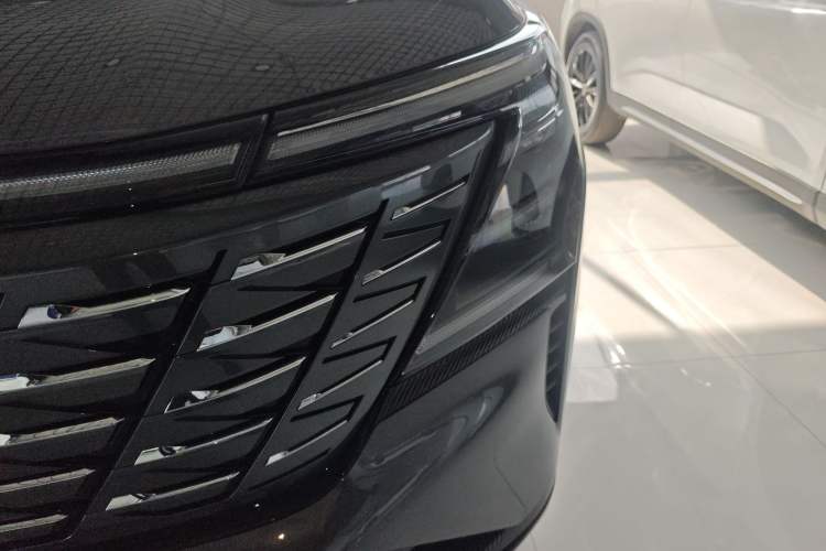 Used Changan CS75 PLUS 2025 4th Generation 1.5T New Blue Whale Smart Luxury Edition