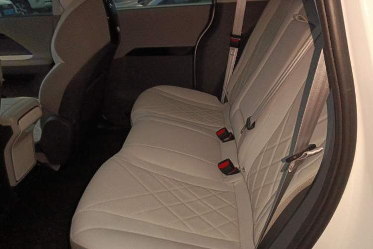 Used ARCFOX Kaola S 2024 AIR model
