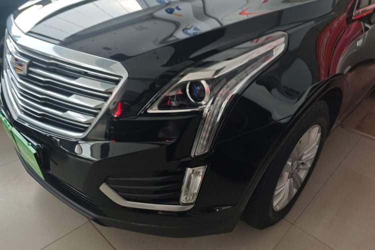Used Cadillac XT5 2018 28E Four-Wheel Drive Tech Version
