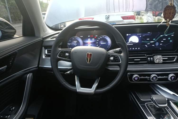 Used Hongqi HS5 2023 2.0T Four-Wheel Drive Flagship Pro Edition
