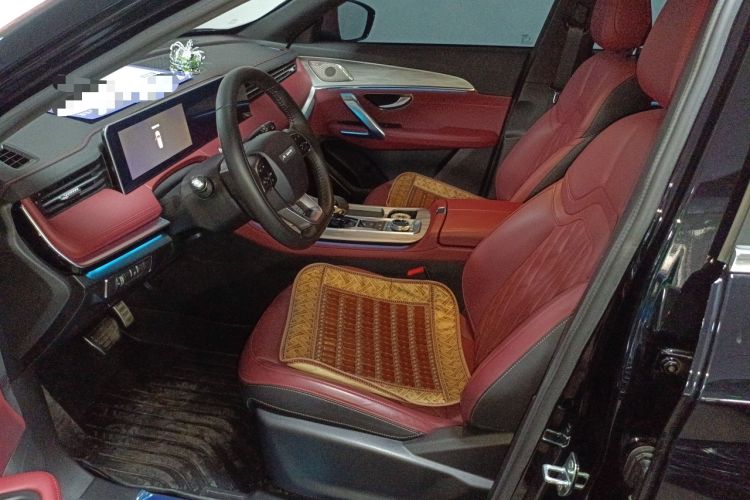 Used JETOUR X70 PLUS 2023 1.5T DCT Brave PLUS 5-Seater
