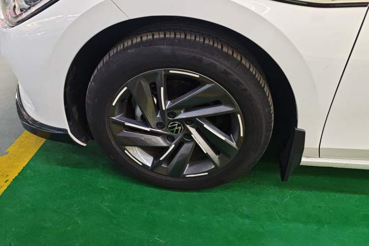 Used Volkswagen Lamando 2024 Lavida L 280TSI DSG Spicy Edition
