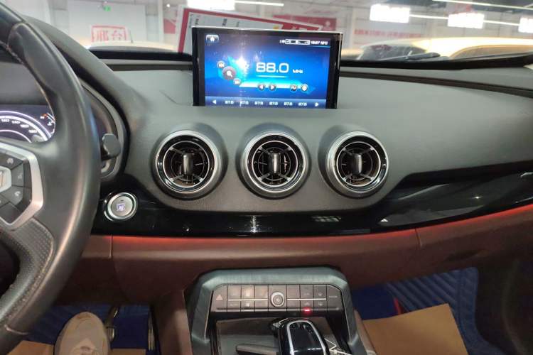 Used Wey VV7 2017 2.0T Ultra-Luxury Version