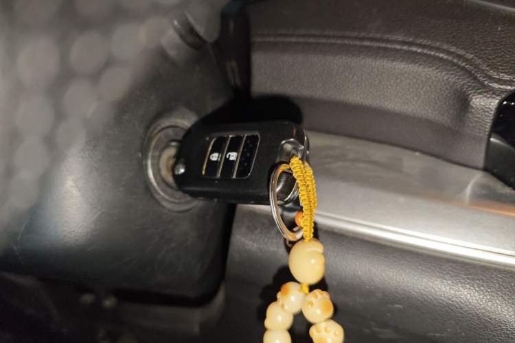 Used Honda CR-V 2016 2.0L Two-Wheel Drive Classic Edition