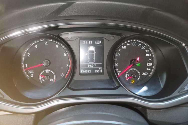 Used Volkswagen Passat 2016 330TSI DSG Luxury Edition
