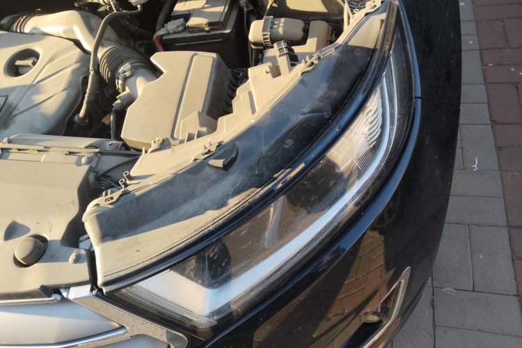 Used Ford Edge 2016 EcoBoost 245 Two-Wheel-Drive Titanium 7-Seater
