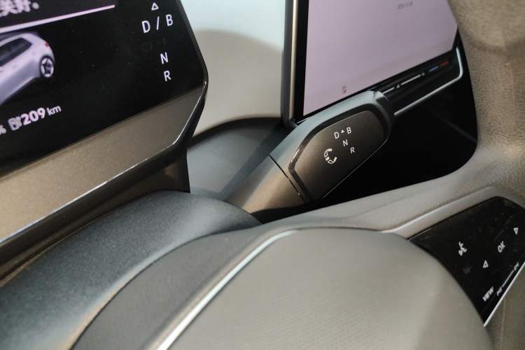 Used Volkswagen ID.3 2025 Smart Version Pure & Intelligent Enjoyment Edition