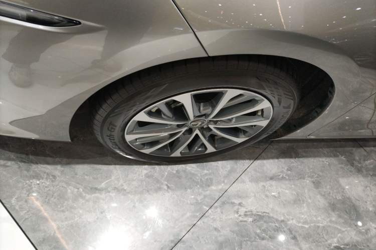 Used Lexus ES 2023 200 Excellence Edition