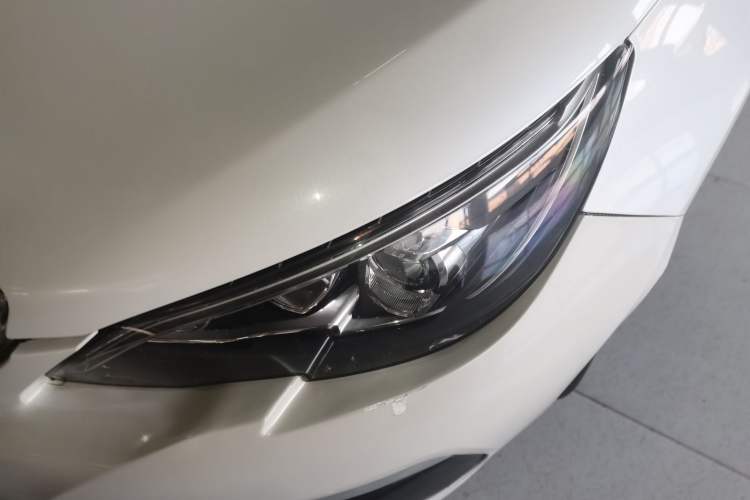 Used Peugeot 308 2016 1.6L Manual Fashion Edition