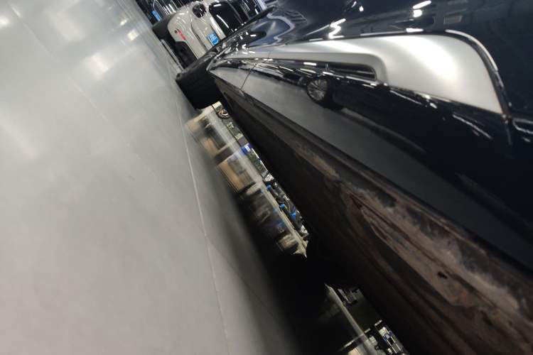 Used Denza D9 2022 DM-i 970 Four-Wheel Drive Prestige Model