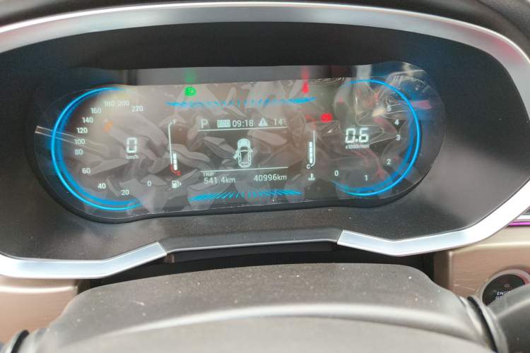 Used JETOUR X70 2023 1.5T DCT Overpass PRO+ Edition 7 Seats
