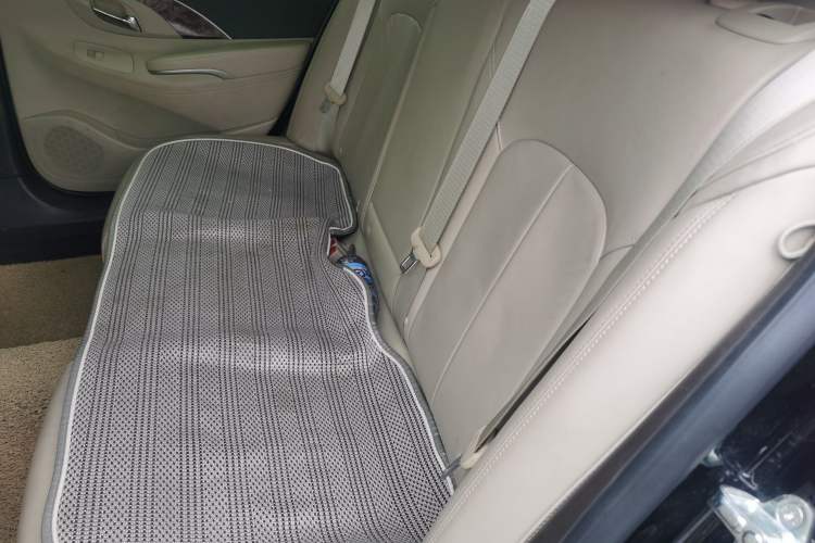 Used Buick LaCrosse 2013 2.4L SIDI Leading Comfort Version
