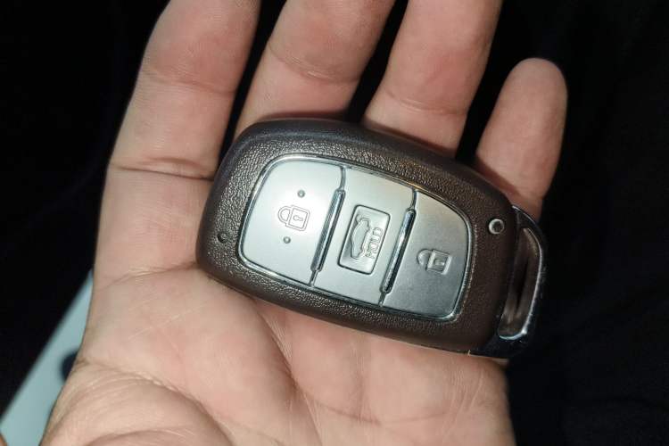 Used Hyundai Elantra 2019 1.5L CVT ZhiXuan – Elite Version