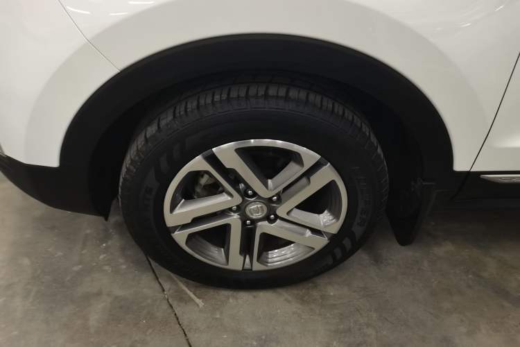 Used Changan CS55 2019 1.5T Automatic Colorful Edition China VI Standard
