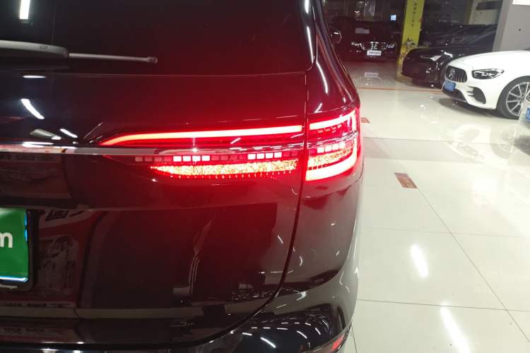 Used Volkswagen Viloran 2020 380TSI Prestige Edition