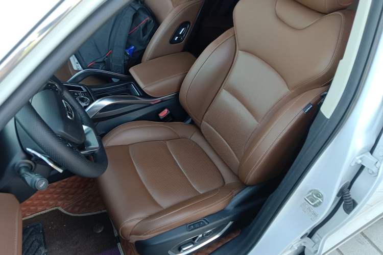 Used Geely Auto Emgrand X7 Sport 2020 1.8TD DCT Zhi Ling PRO
