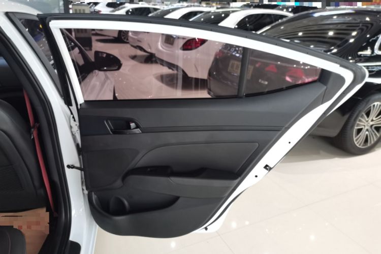 Used Hyundai Elantra 2019 1.4T Dual-Clutch Xuan Dong · Dynamic Model
