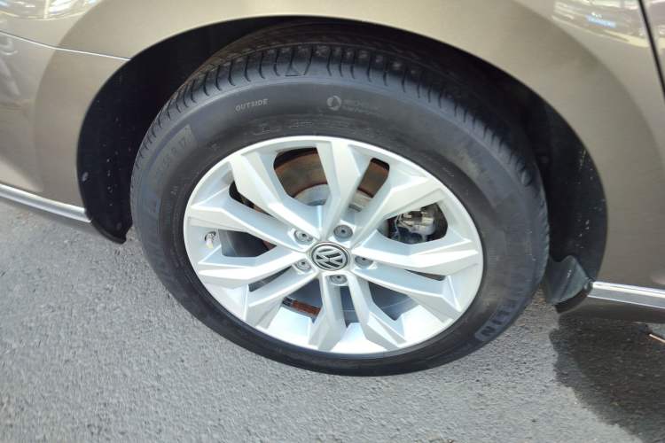 Used Volkswagen Magotan 2017 330TSI DSG Luxury Model
