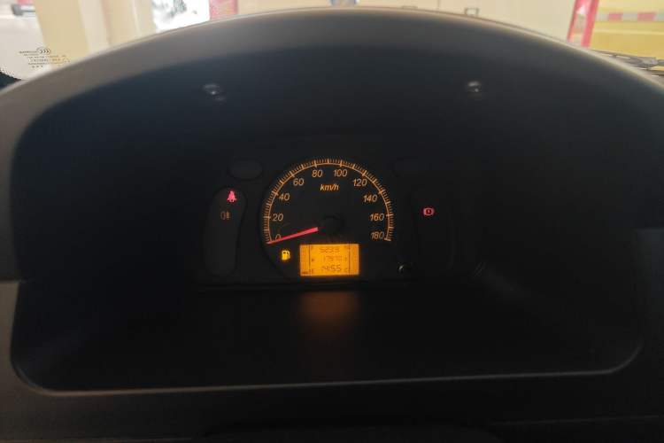 Used Wuling Zhiguang 2023 1.5L Utility Version with Enclosed Windows 2 Seats