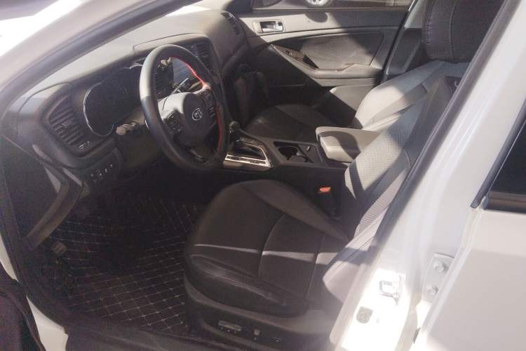 Used Kia K5 2014 2.0L Automatic LUXURY
