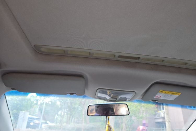 Used Roewe 360 2015 1.5L manual luxury edition