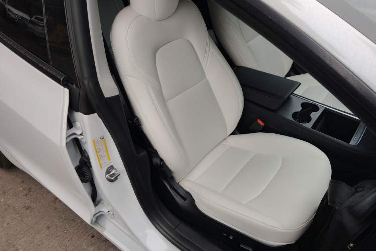 Used Tesla Model 3 2021 Standard Range Rear-Drive Upgraded Version
