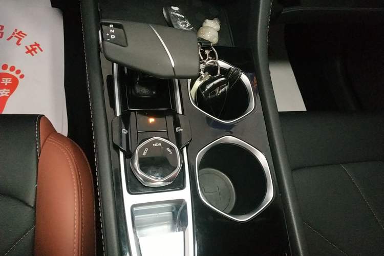 Used Changan Eado 2023 Changan Edition PLUS Blue Whale NE 1.4T GDI DCT Prestige Version